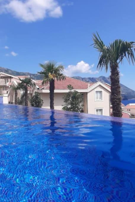 Modern Top Floor Sea View 3Br With Pools, Spa & Fitness Бечичі Екстер'єр фото
